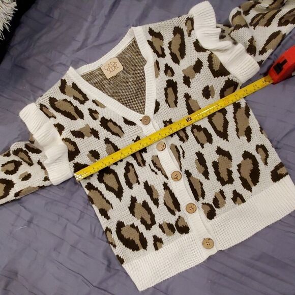 Chaser Leopard Jacquard Ruffle Cardigan - Picture 7 of 8
